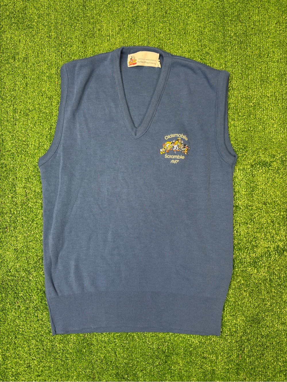 Vintage 80’s Disney Sweater Vest Mens S/M Blue Mickey Mouse Made in USA Golf